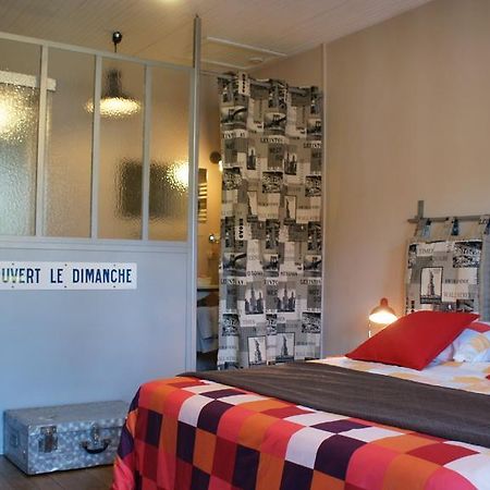 La Maison Bleue Hotel Arquian Luaran gambar