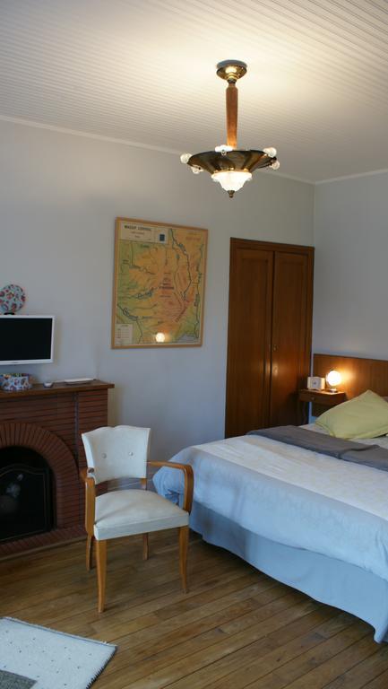La Maison Bleue Hotel Arquian Luaran gambar